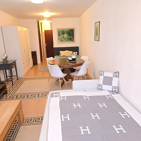 Studio Apartment Щутгарт Екстериор снимка